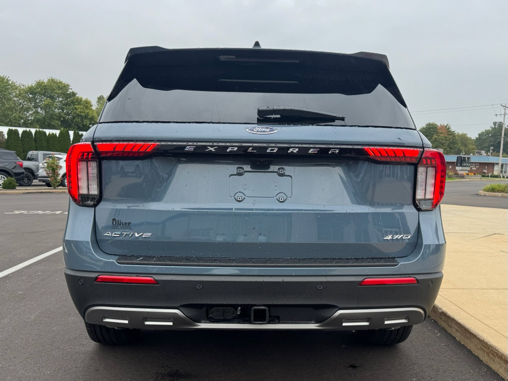 New 2026 Ford Explorer Active image 7