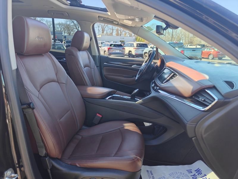Used 2019 Buick Enclave Avenir w/ Avenir Technology Package image 25