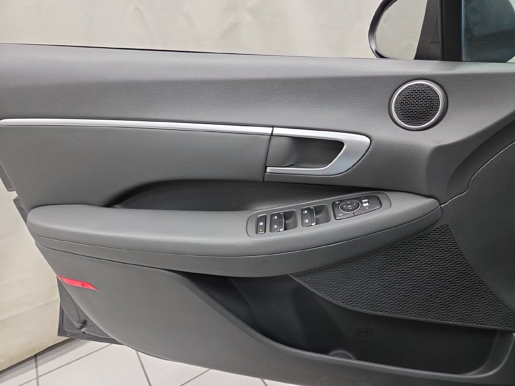 Used 2020 Hyundai Sonata SEL w/ Convenience + Sunroof Package FWD image 20