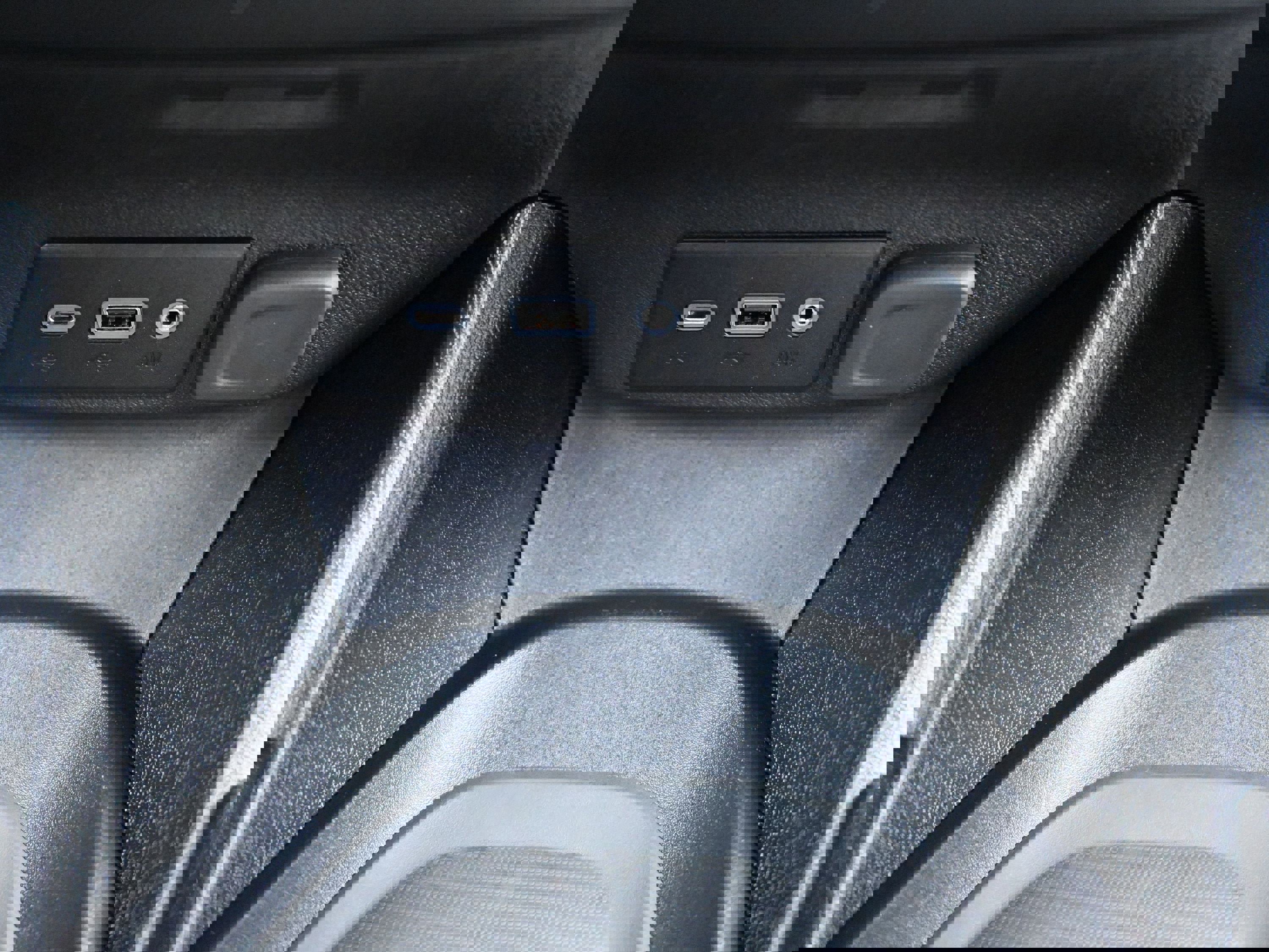 Used 2024 Chevrolet Malibu RS image 19