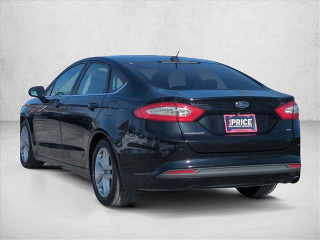 Used 2016 Ford Fusion SE image 8