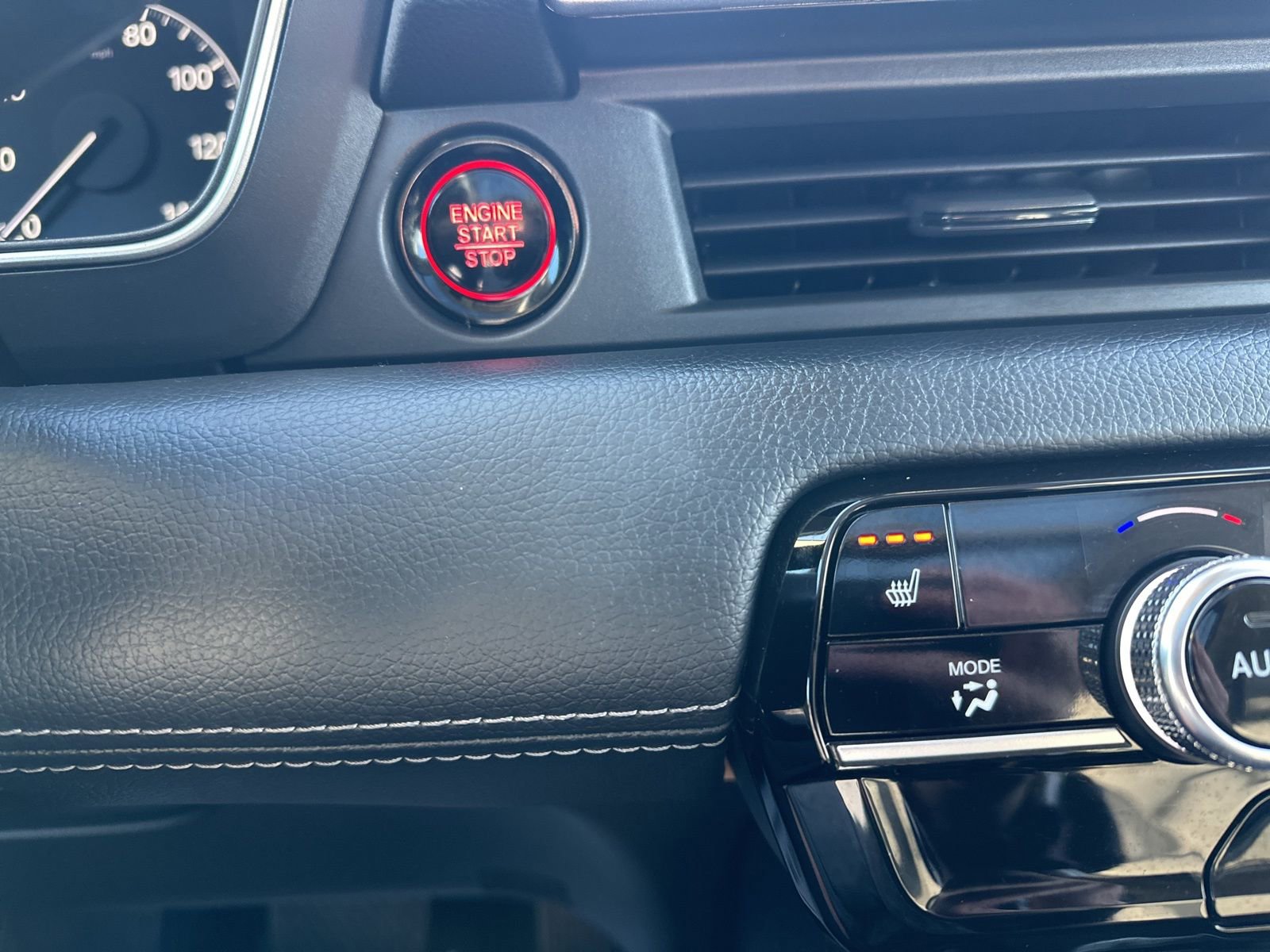 Used 2023 Honda Pilot Touring image 65