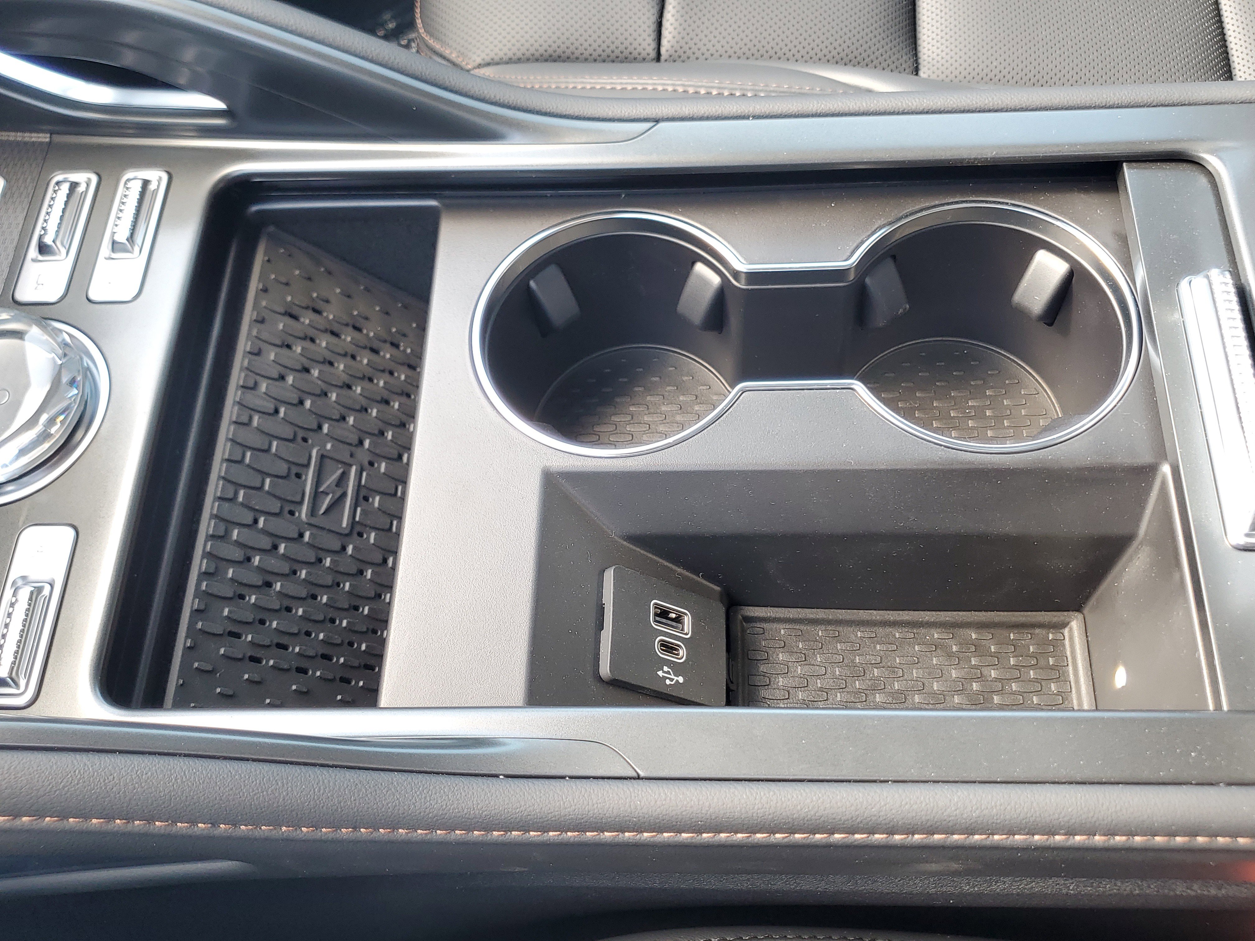 New 2026 Lincoln Nautilus Premier w/ Equipment Group 102A image 27