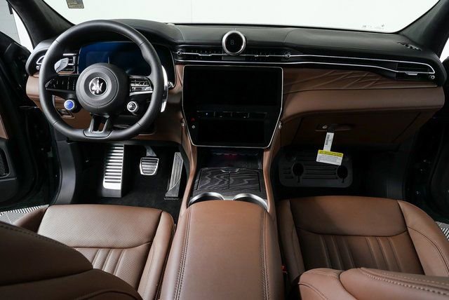 New 2026 Maserati Grecale Folgore AWD/4WD image 19