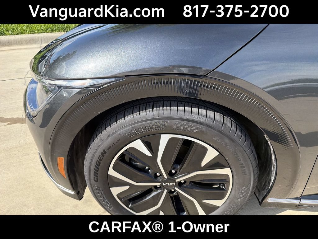Certified 2024 Kia EV6 Wind AWD/4WD image 21