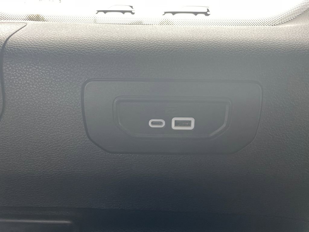 Used 2025 Jeep Grand Cherokee L Altitude w/ Trailer Tow Package image 45