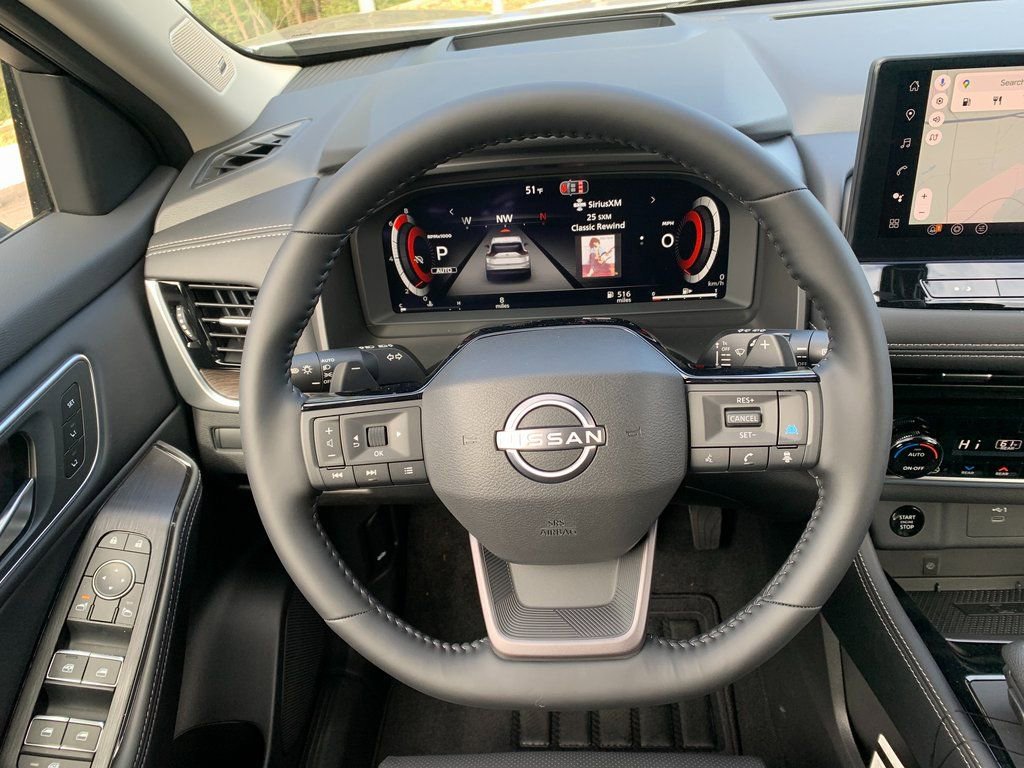 New 2026 Nissan Rogue Platinum image 10