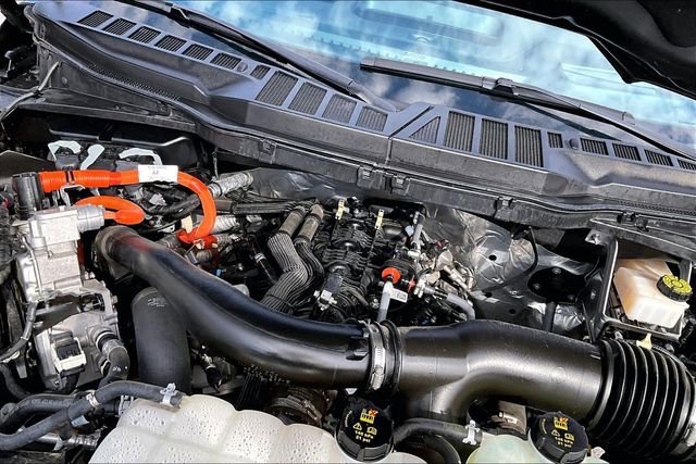 Used 2024 Ford F150 Lariat w/ Equipment Group 502A High AWD/4WD image 35