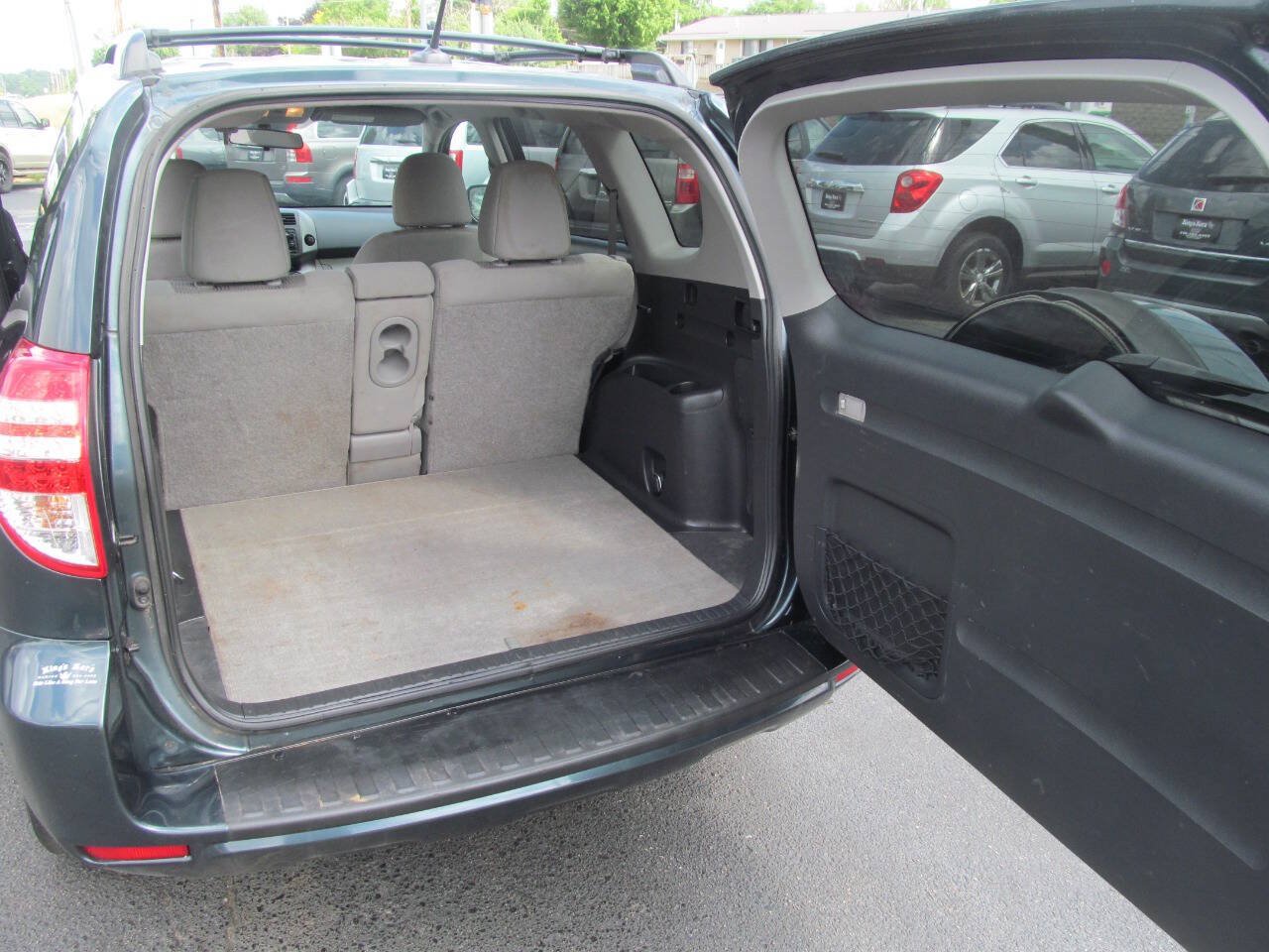 Used 2012 Toyota RAV4 4WD w/ Value Pkg image 16