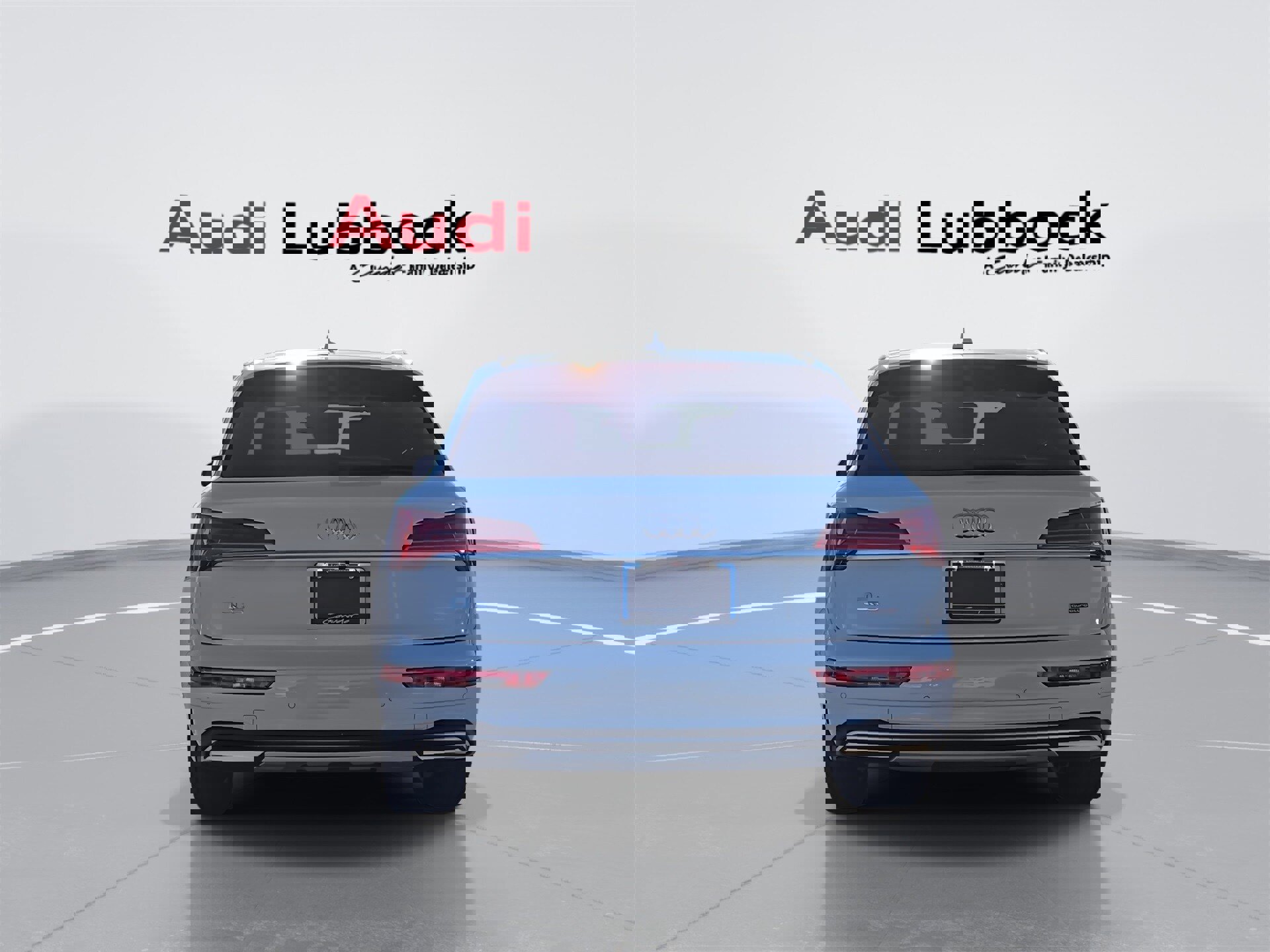 Used 2024 Audi Q5 2.0T Premium w/ Convenience Package image 8