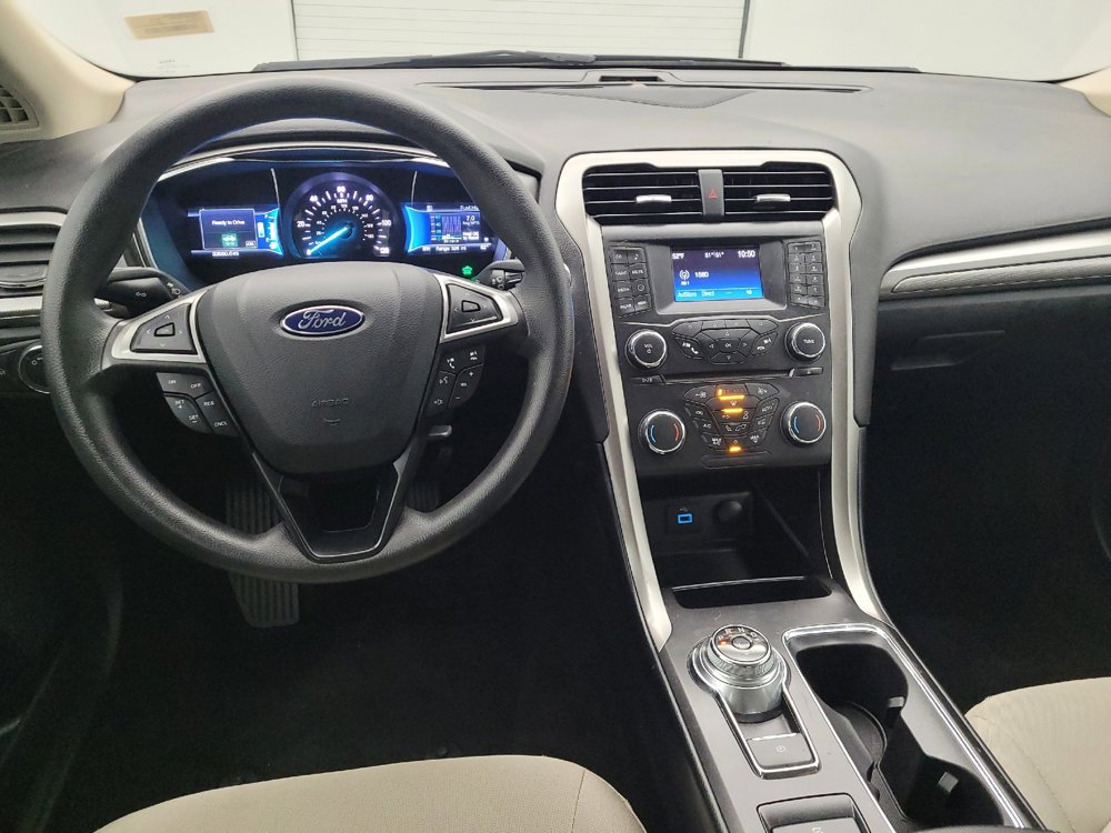 Used 2018 Ford Fusion S image 22