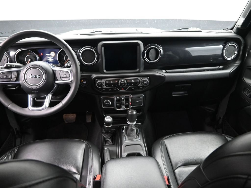 Used 2023 Jeep Wrangler Altitude image 25