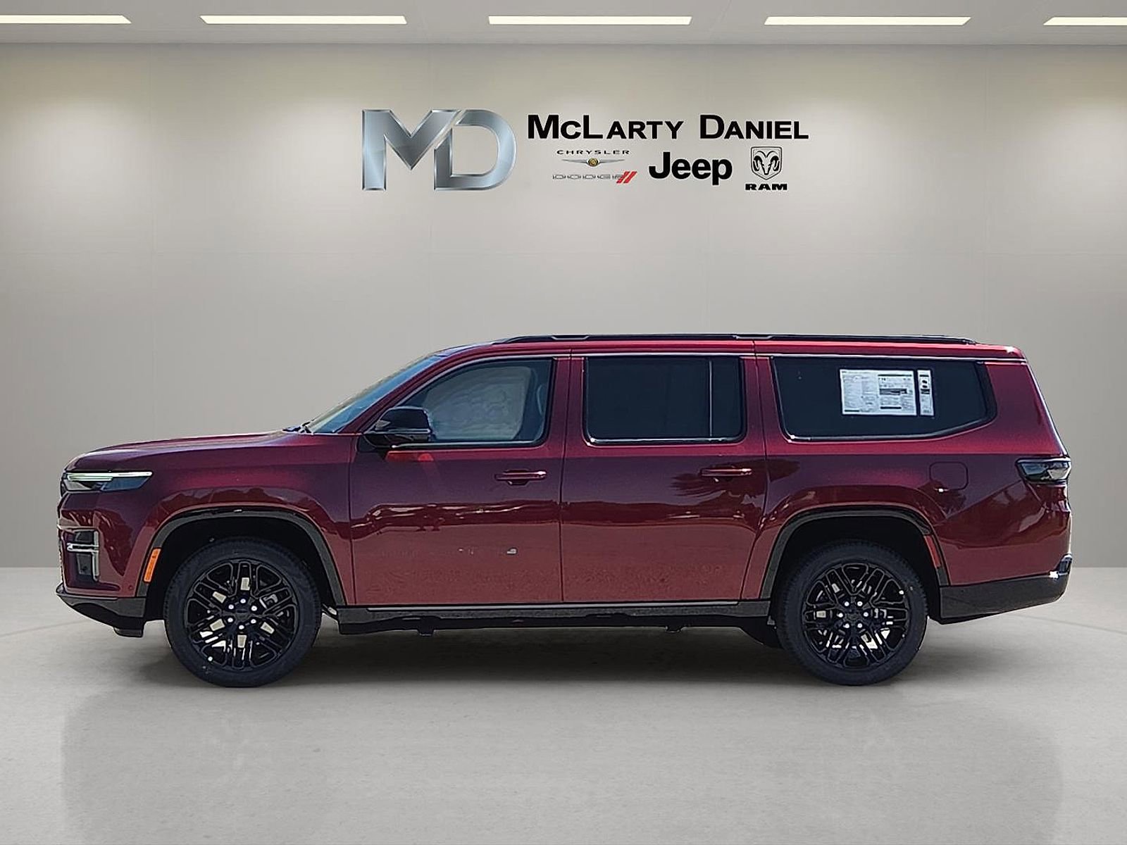 New 2026 Jeep Grand Wagoneer L Limited AWD/4WD video 3
