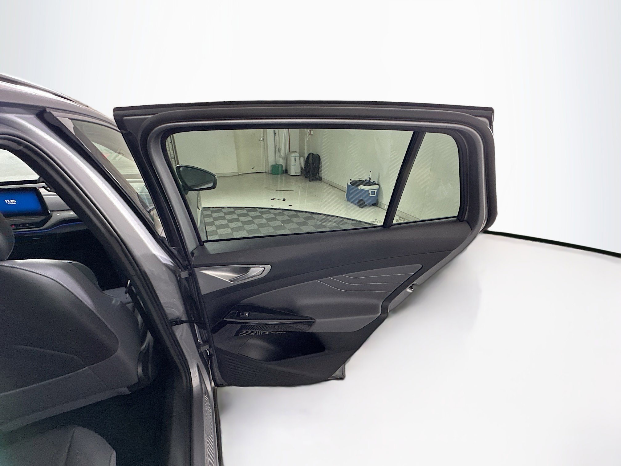 Used 2023 Volkswagen ID.4 S RWD image 30