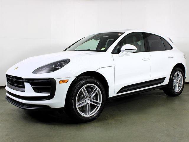New 2026 Porsche Macan AWD/4WD image 1