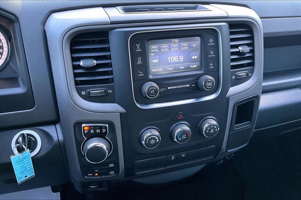 Used 2018 RAM 1500 Express w/ Black Ram 1500 Express Group AWD/4WD image 10