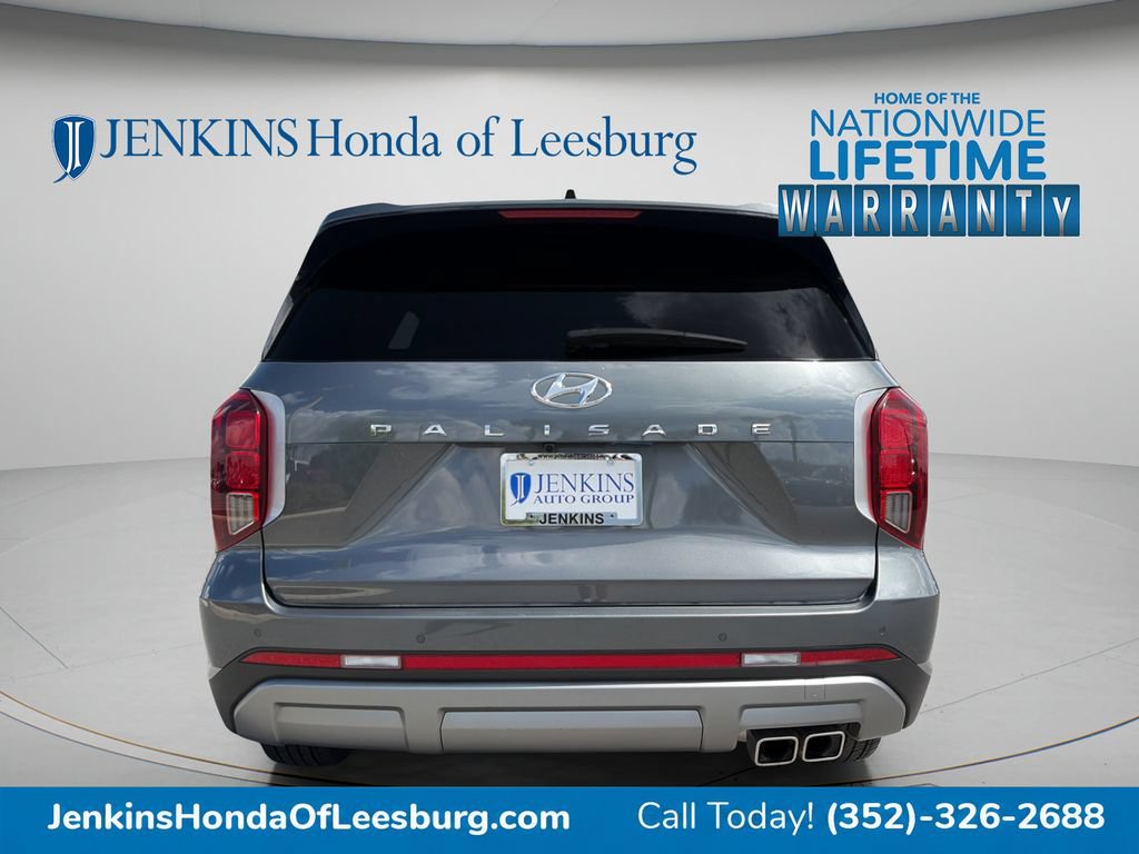 Used 2025 Hyundai Palisade SEL FWD image 4