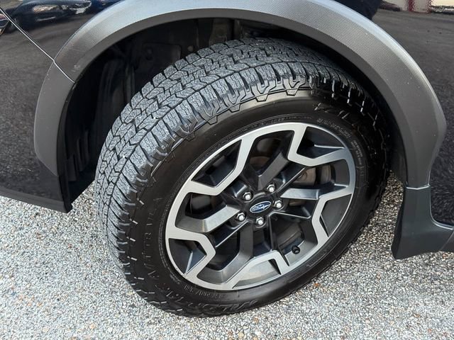 Used 2017 Subaru Crosstrek 2.0i Limited w/ Popular Package #2 image 24