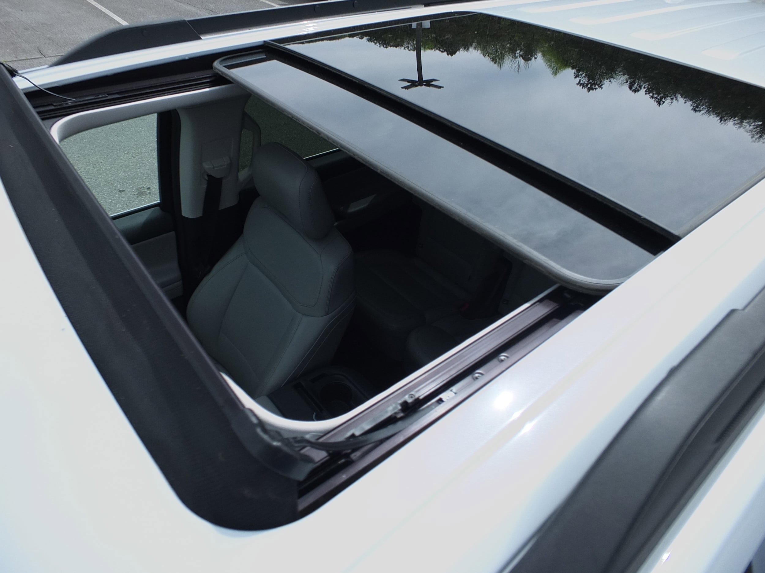 Used 2025 Ford Expedition Max Active RWD image 9