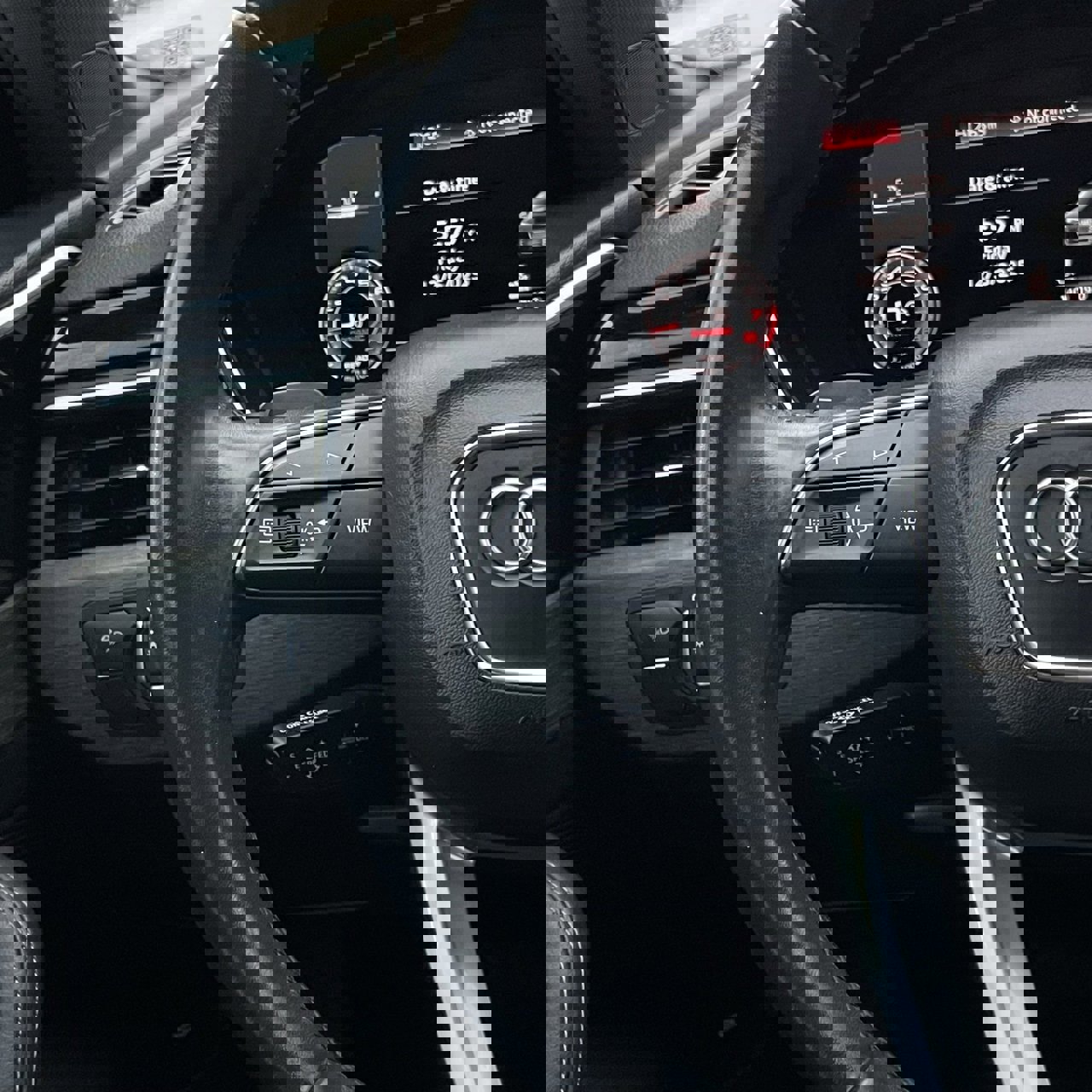 Used 2023 Audi A4 2.0T Premium Plus image 13