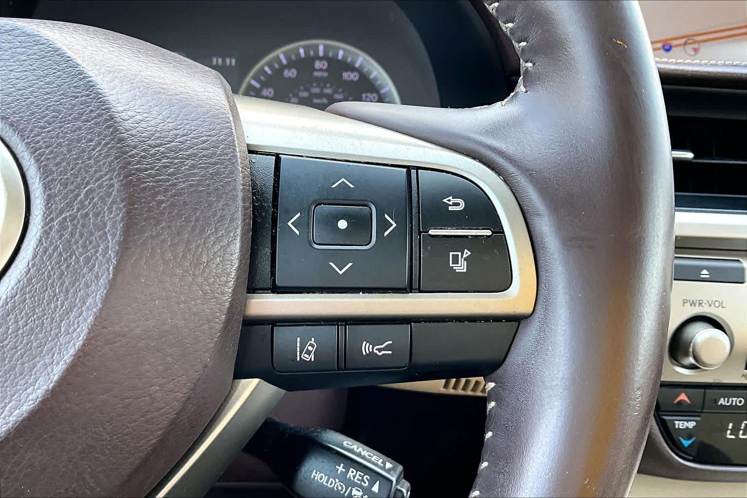 Used 2016 Lexus ES 350 FWD image 25