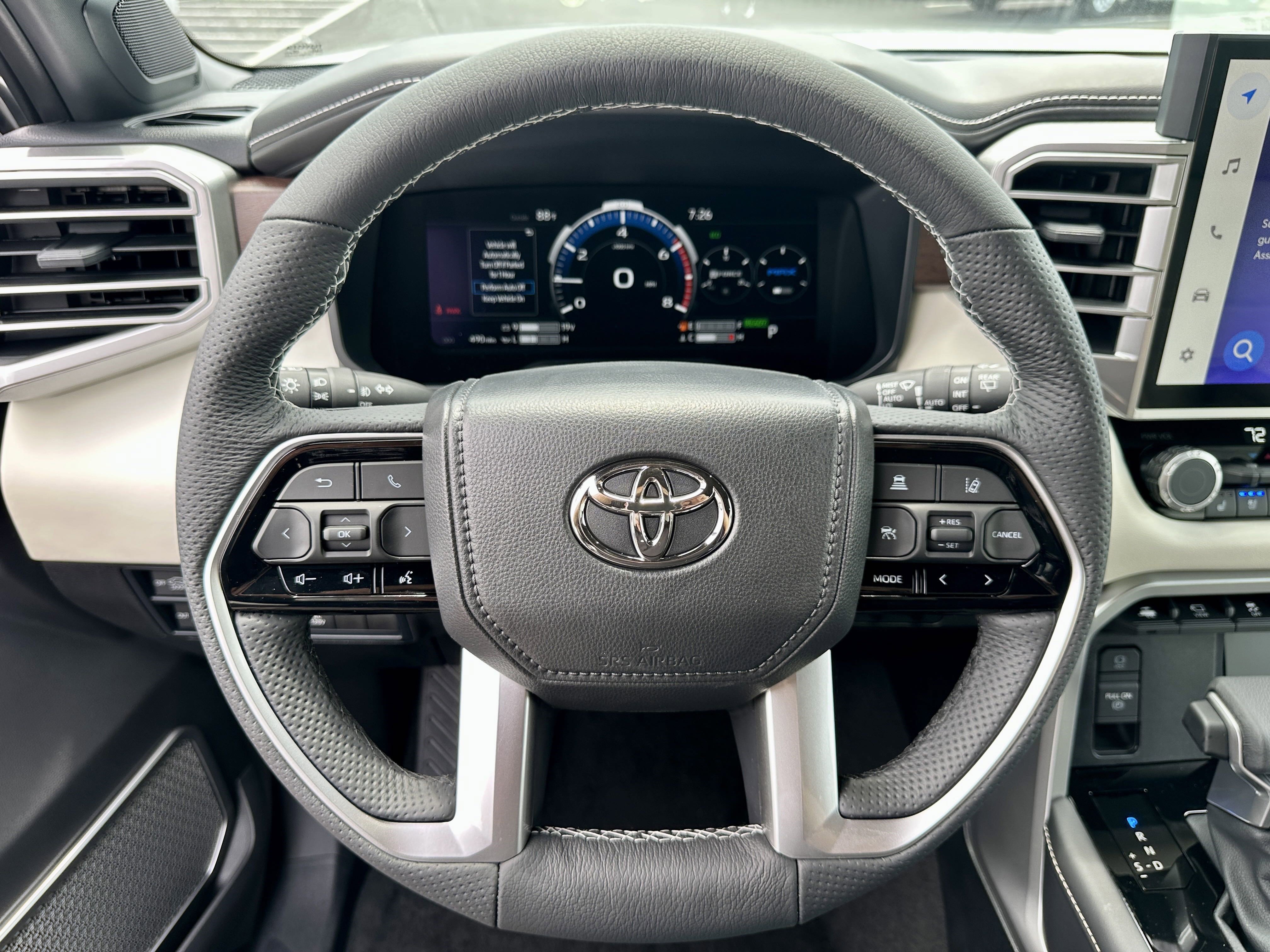 Used 2025 Toyota Sequoia Capstone image 21