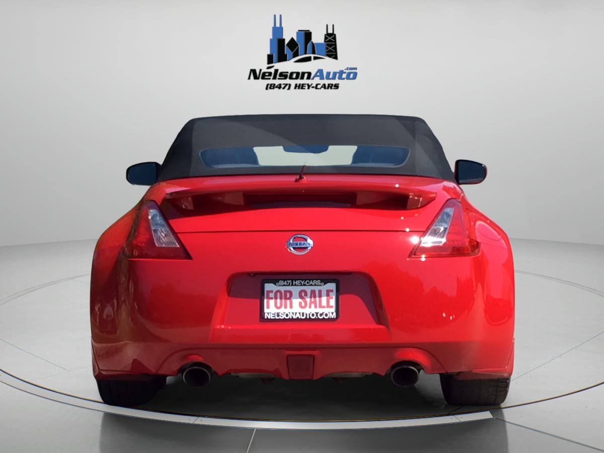 Used 2015 Nissan 370Z Touring Sport RWD image 6