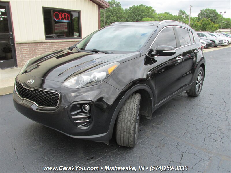 Used 2017 Kia Sportage EX w/ EX Premium Package AWD/4WD image 3