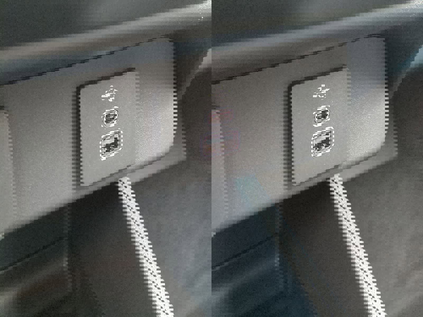 New 2025 Ford Maverick XLT w/ XLT Luxury Package image 30