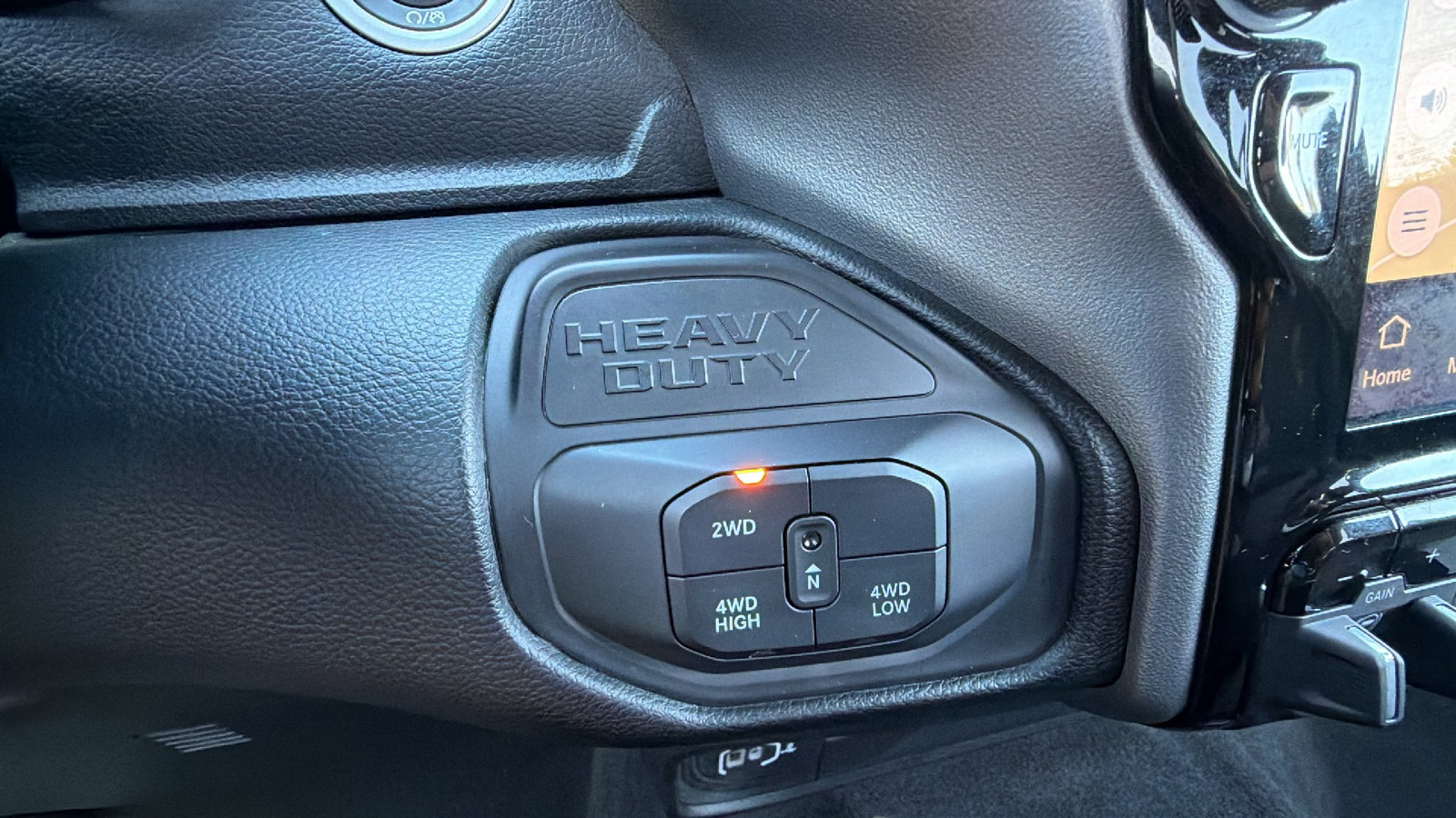 Used 2026 RAM 2500 Big Horn AWD/4WD image 30