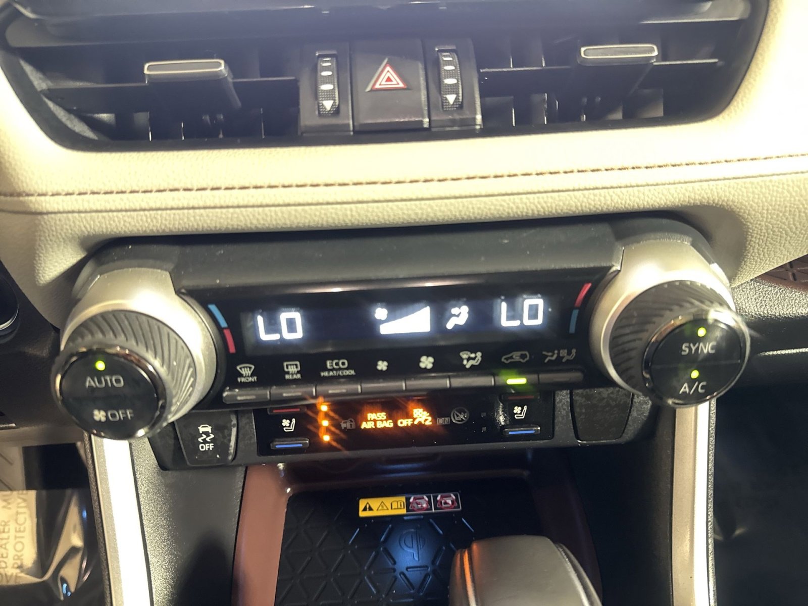 Used 2023 Toyota RAV4 Limited image 21