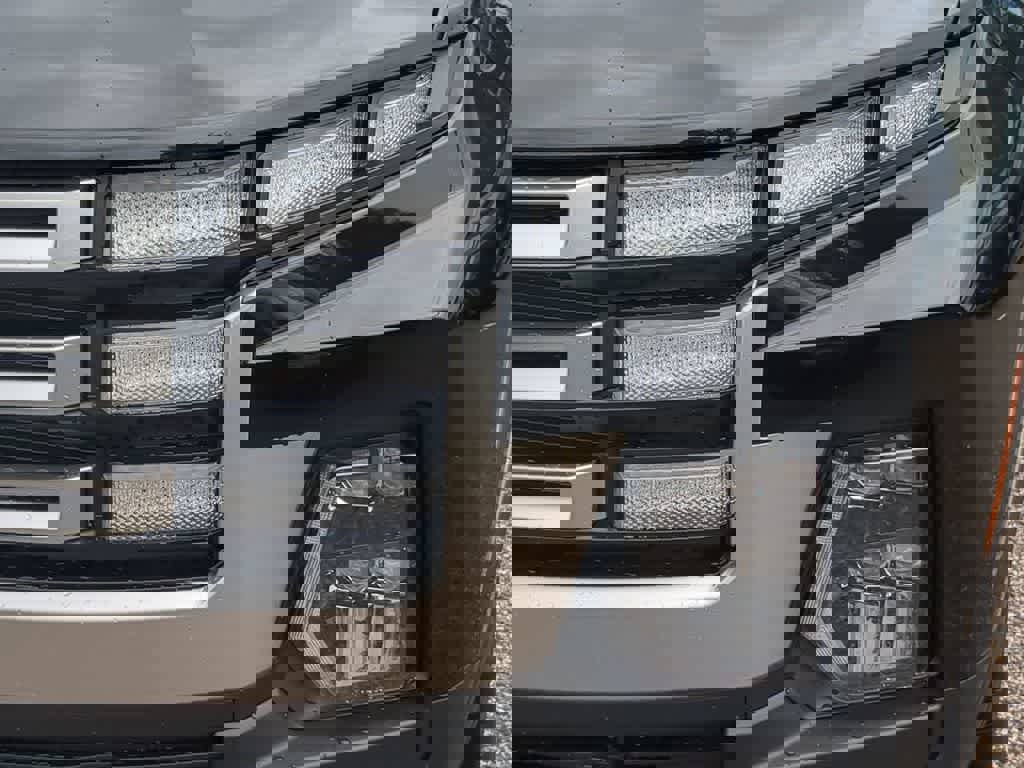 New 2026 Hyundai Santa Cruz SE FWD image 11