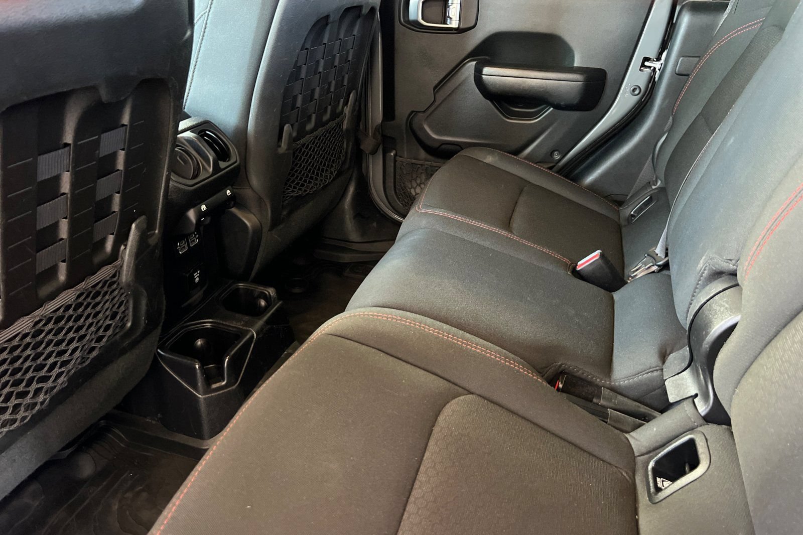 Used 2020 Jeep Gladiator Rubicon AWD/4WD image 16