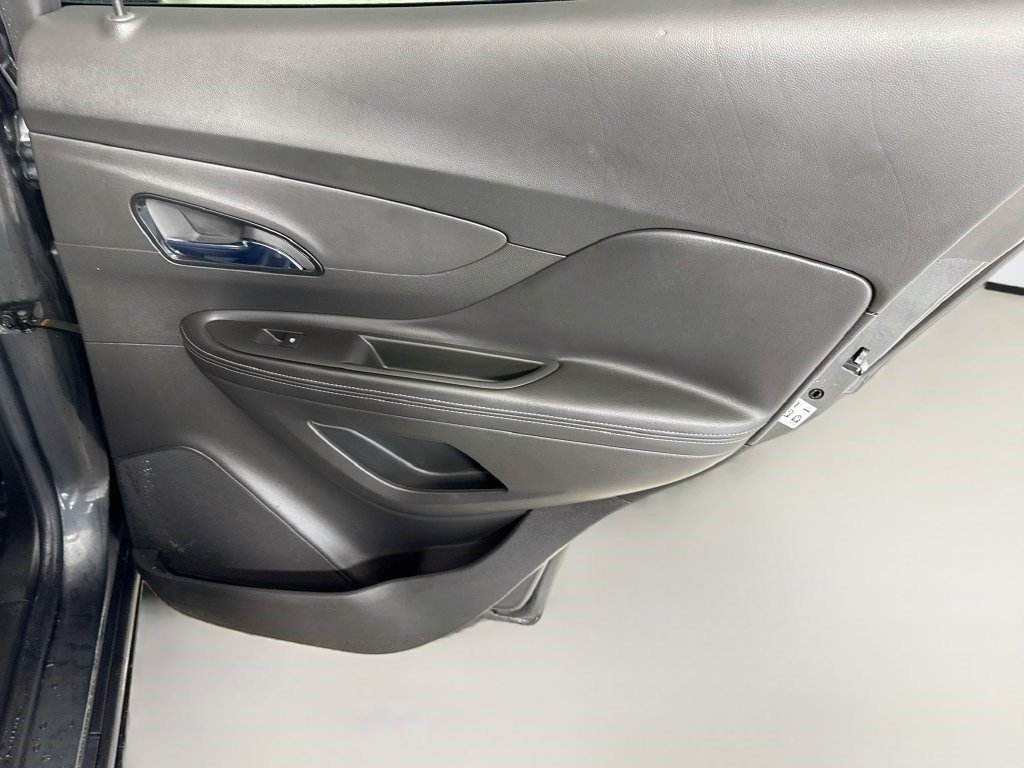 Used 2018 Buick Encore Preferred FWD image 27