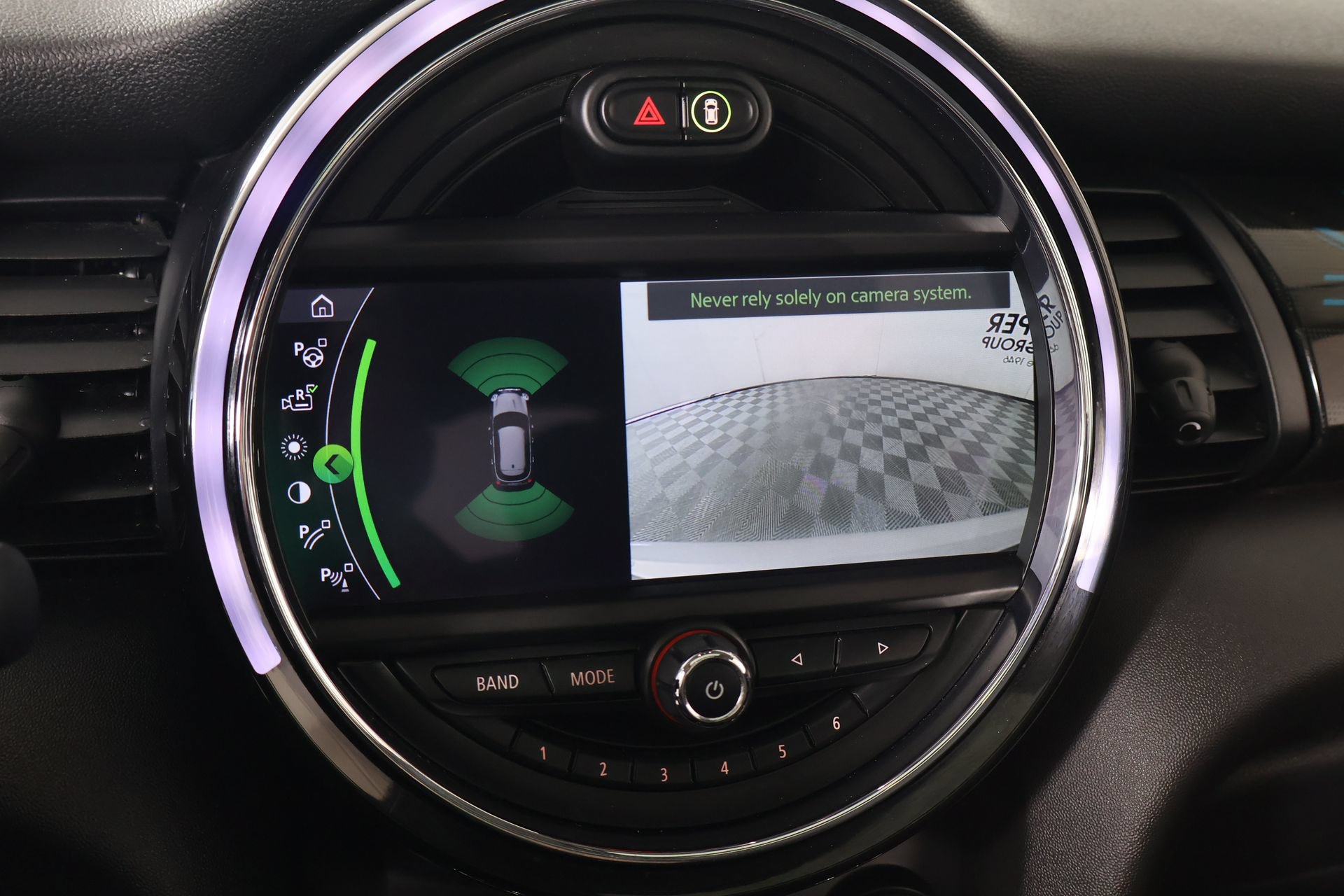 Used 2021 MINI Cooper S w/ Driver Assistance Package FWD image 6