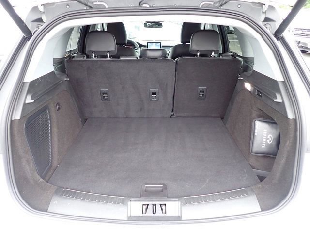 Used 2022 Lincoln Corsair AWD w/ Equipment Group 101A image 6