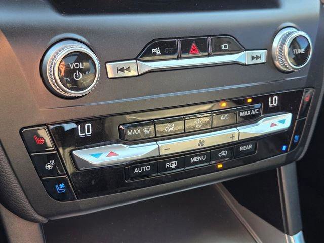 Used 2020 Ford Explorer Limited w/ Class III Trailer Tow Package image 21