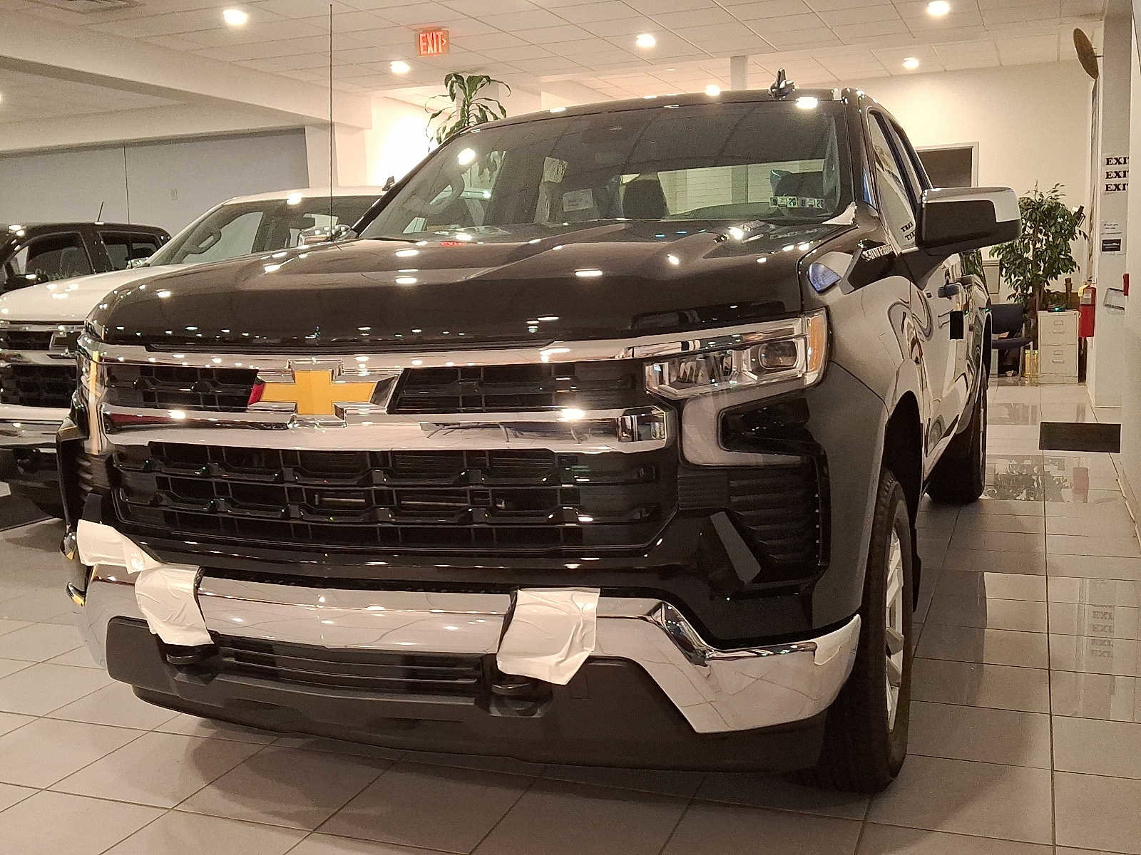 New 2026 Chevrolet Silverado 1500 LT image 3