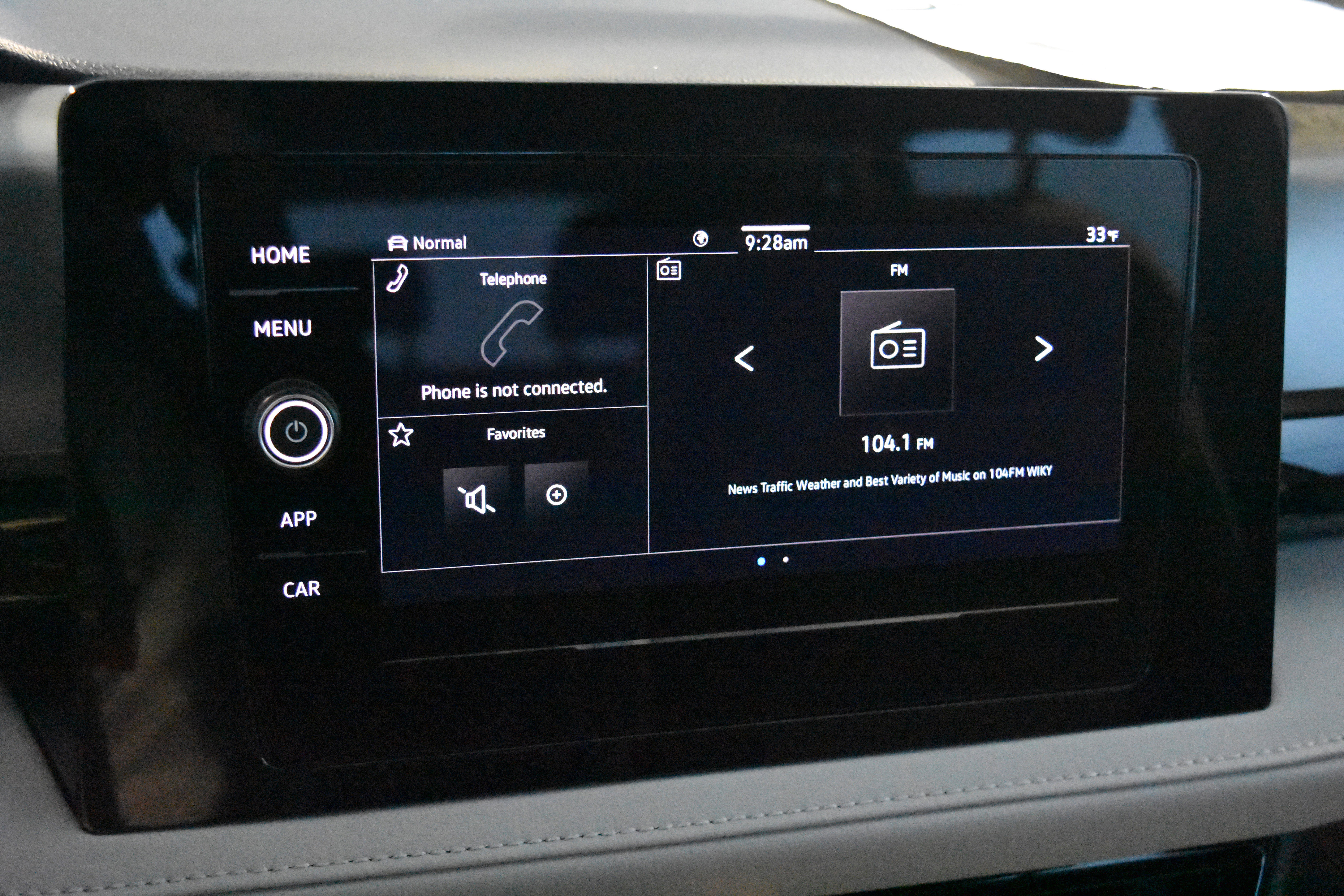 New 2026 Volkswagen Taos S image 8