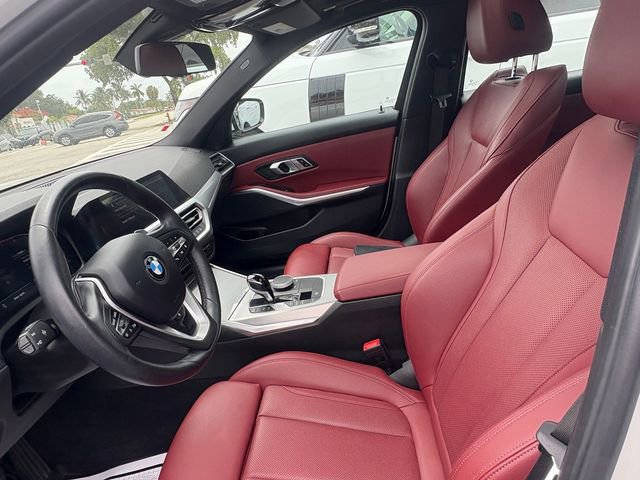 Used 2022 BMW 330i xDrive Sedan w/ Driving Assistance Package image 12