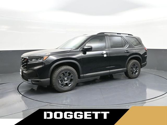New 2025 Honda Pilot TrailSport image 1