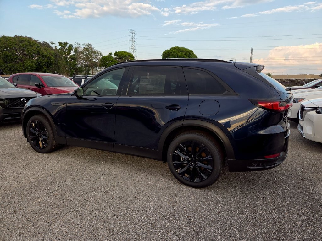 Used 2026 MAZDA CX-90 3.3 Turbo w/ Premium Sport Pkg AWD/4WD image 9