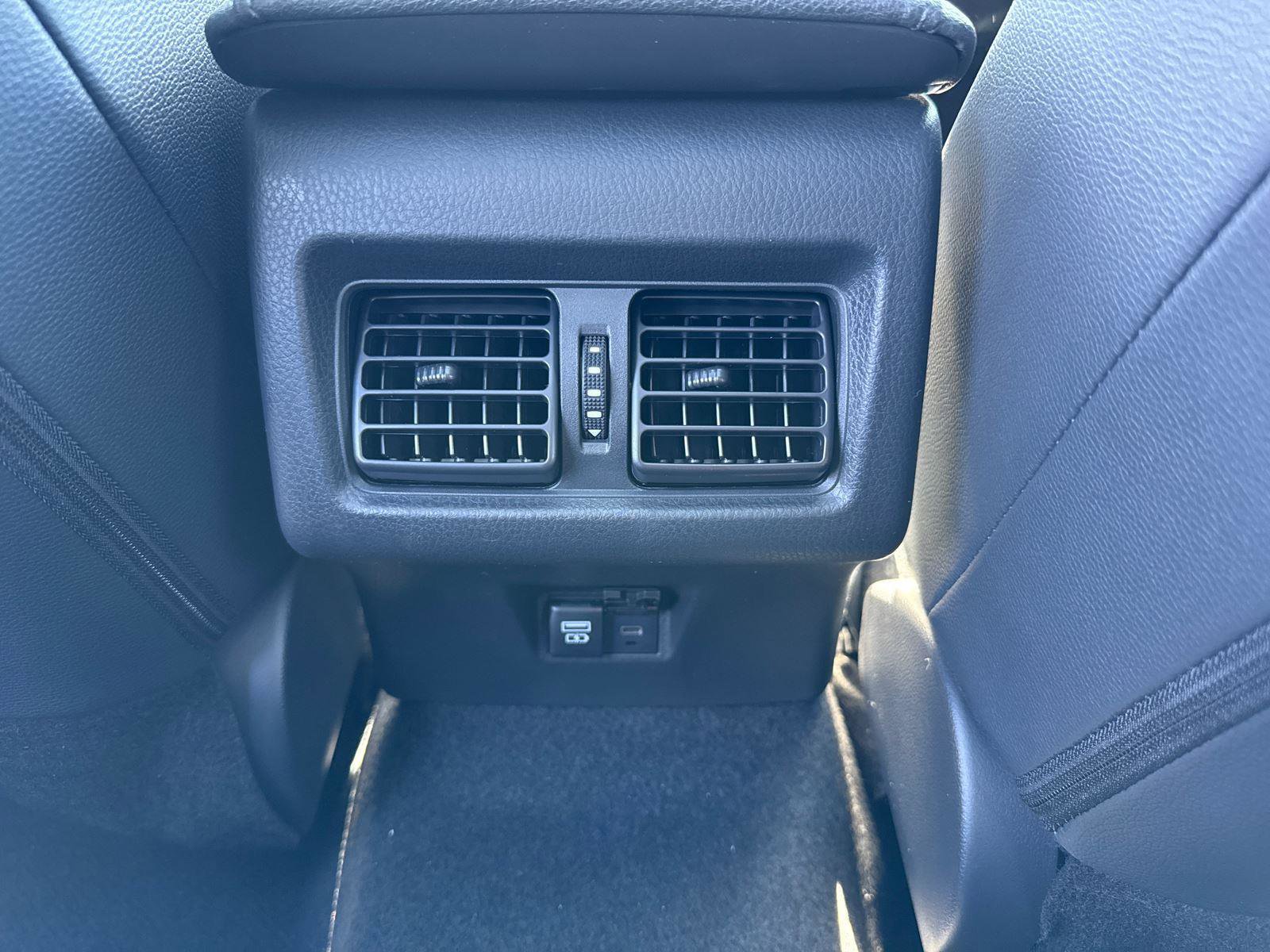 Used 2026 Toyota Camry XSE FWD image 28