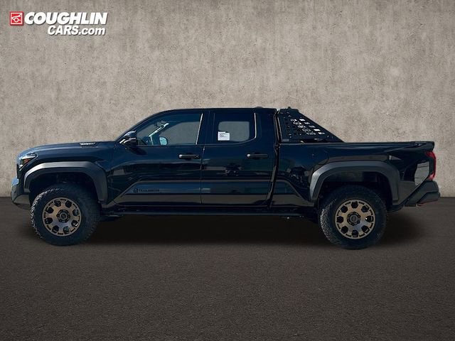 New 2025 Toyota Tacoma Trailhunter image 8