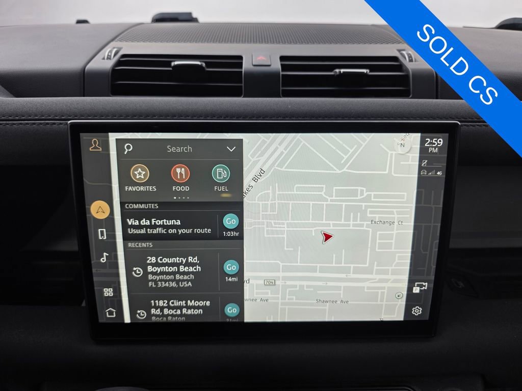 Used 2023 Land Rover Defender 130 SE image 23