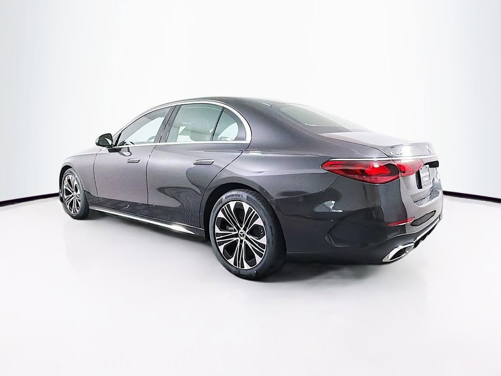 New 2026 Mercedes-Benz E 450 4MATIC Sedan image 5