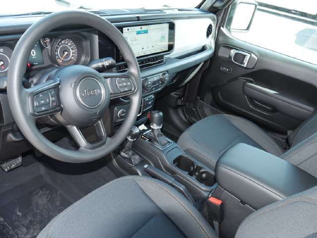 New 2026 Jeep Gladiator Sport AWD/4WD image 14