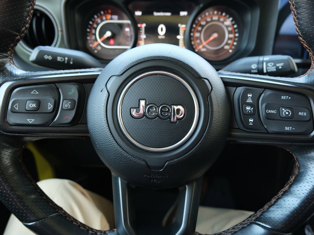 Used 2024 Jeep Gladiator Mojave AWD/4WD image 18