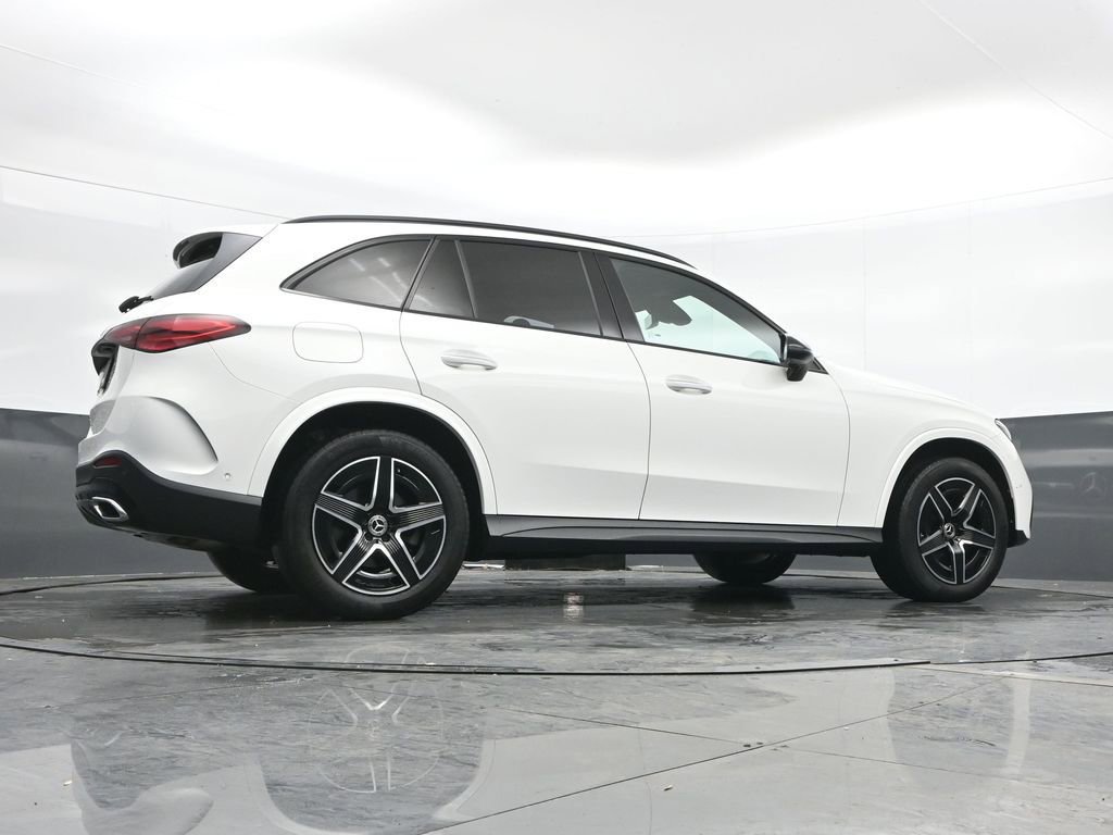 Used 2023 Mercedes-Benz GLC 300 image 38