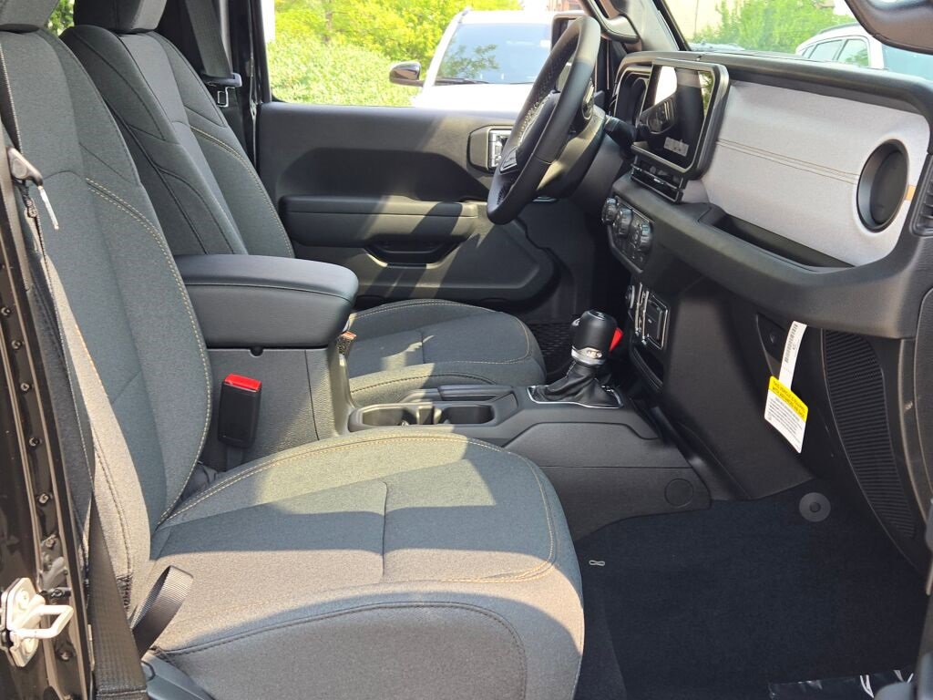 New 2025 Jeep Wrangler Sport S image 7